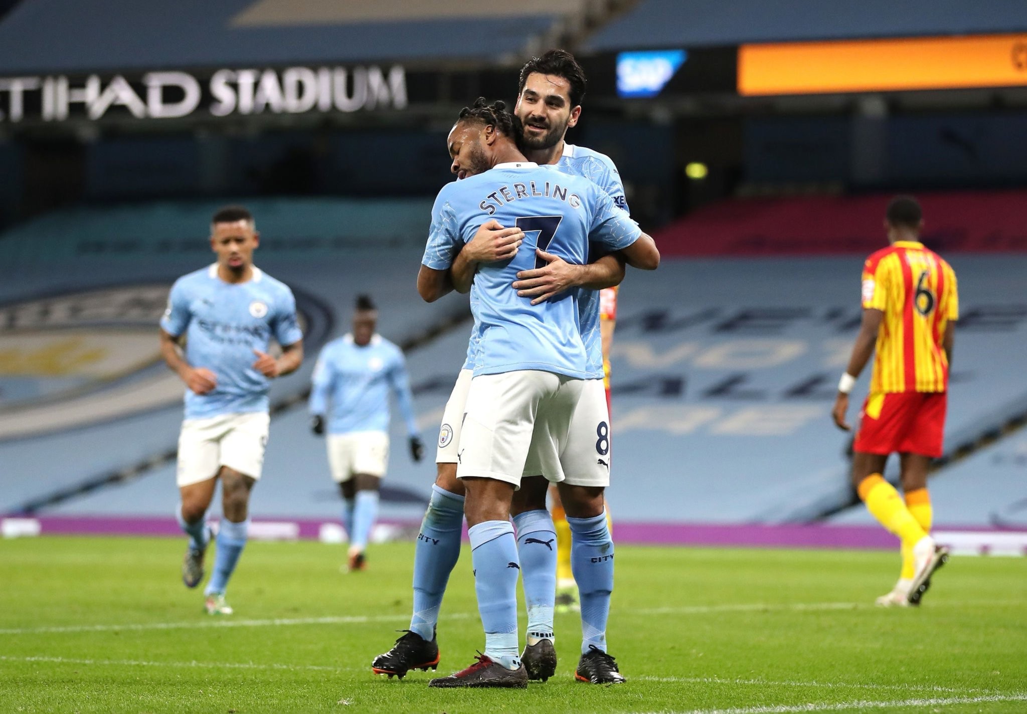 強勁對手之 強勁對手之